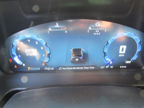 New 2025 Ford Bronco Badlands image 17