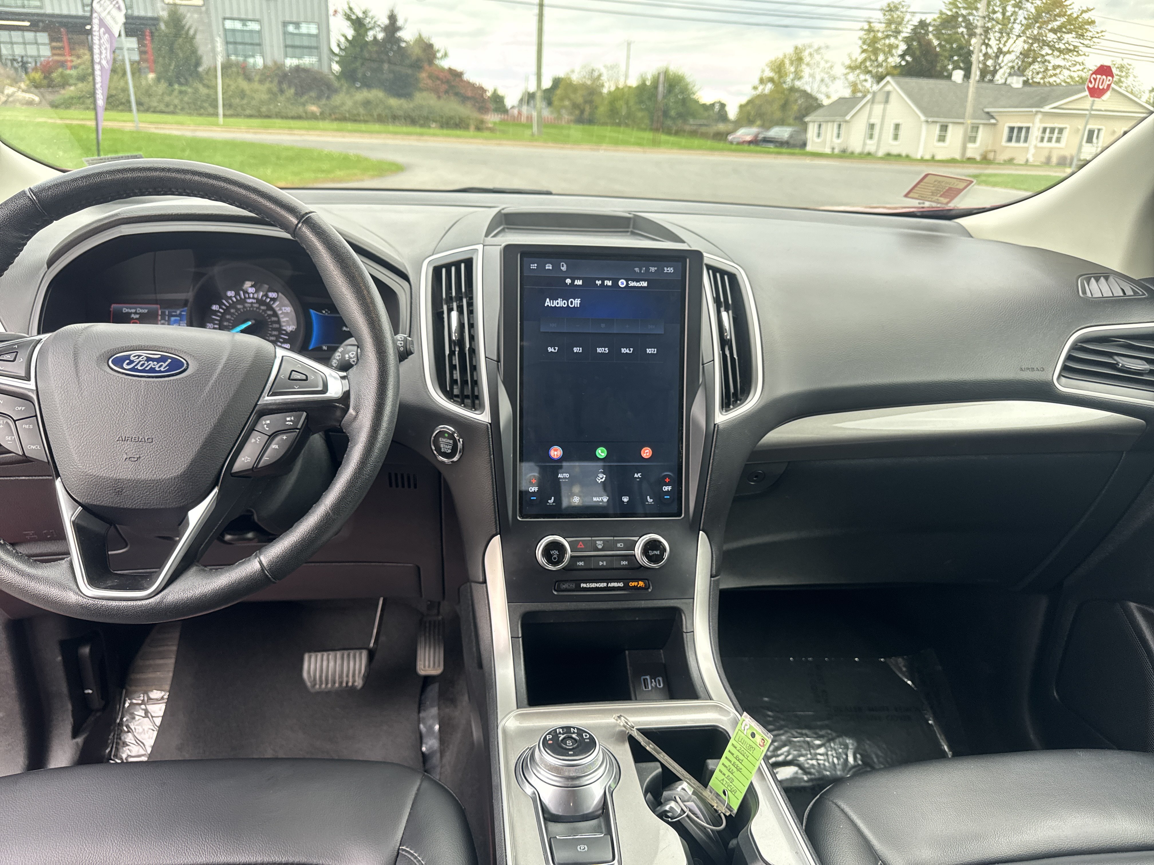 Used 2024 Ford Edge SEL AWD/4WD image 14