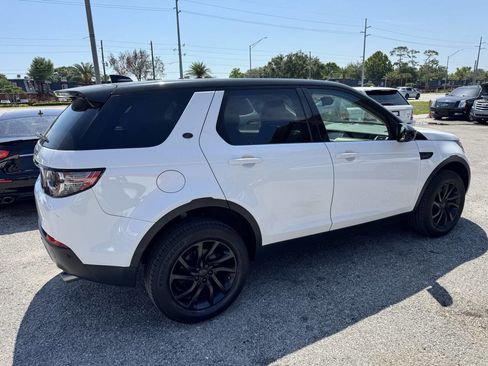 Used 2018 Land Rover Discovery Sport HSE image 5