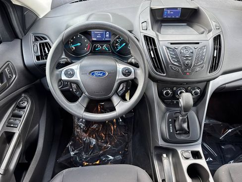 Used 2014 Ford Escape S FWD image 14