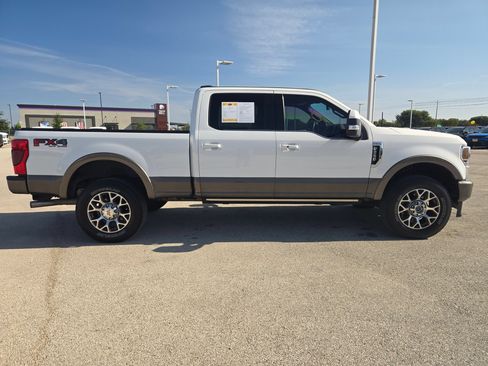 Used 2020 Ford F250 King Ranch w/ King Ranch Ultimate Package AWD/4WD image 2