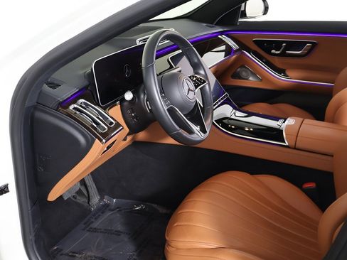 Used 2023 Mercedes-Benz S 500 S 500 image 28