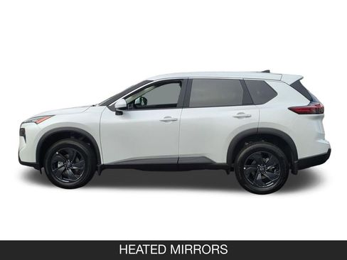 New 2026 Nissan Rogue SV FWD image 5