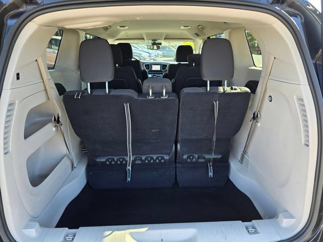 Used 2024 Chrysler Voyager LX FWD image 16
