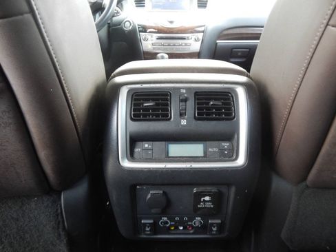 Used 2014 INFINITI QX60 FWD w/ Deluxe Touring Package image 35