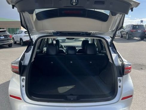 Used 2023 Nissan Murano SV image 29
