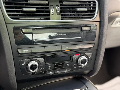 Used 2015 Audi RS 5 Coupe 2D w/ Black Optic Plus Package image 24