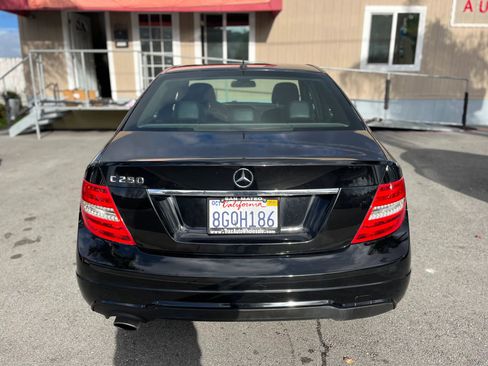 Used 2014 Mercedes-Benz C 250 Sedan image 6