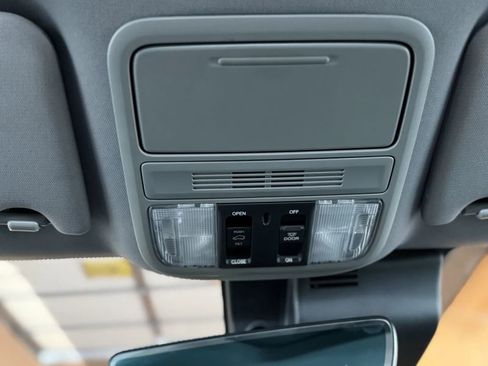 Used 2021 Honda Pilot Special Edition image 38