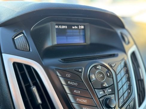 Used 2013 Ford Focus SE image 19