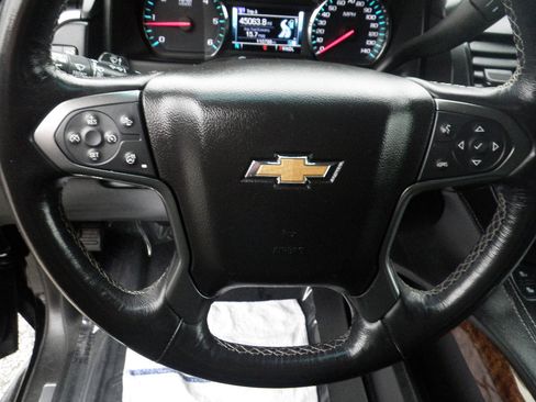 Used 2018 Chevrolet Tahoe Premier image 17