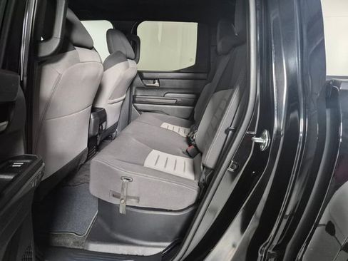 Certified 2024 Toyota Tacoma TRD Off-Road image 29