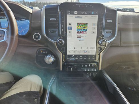 Used 2022 RAM 1500 Laramie image 31