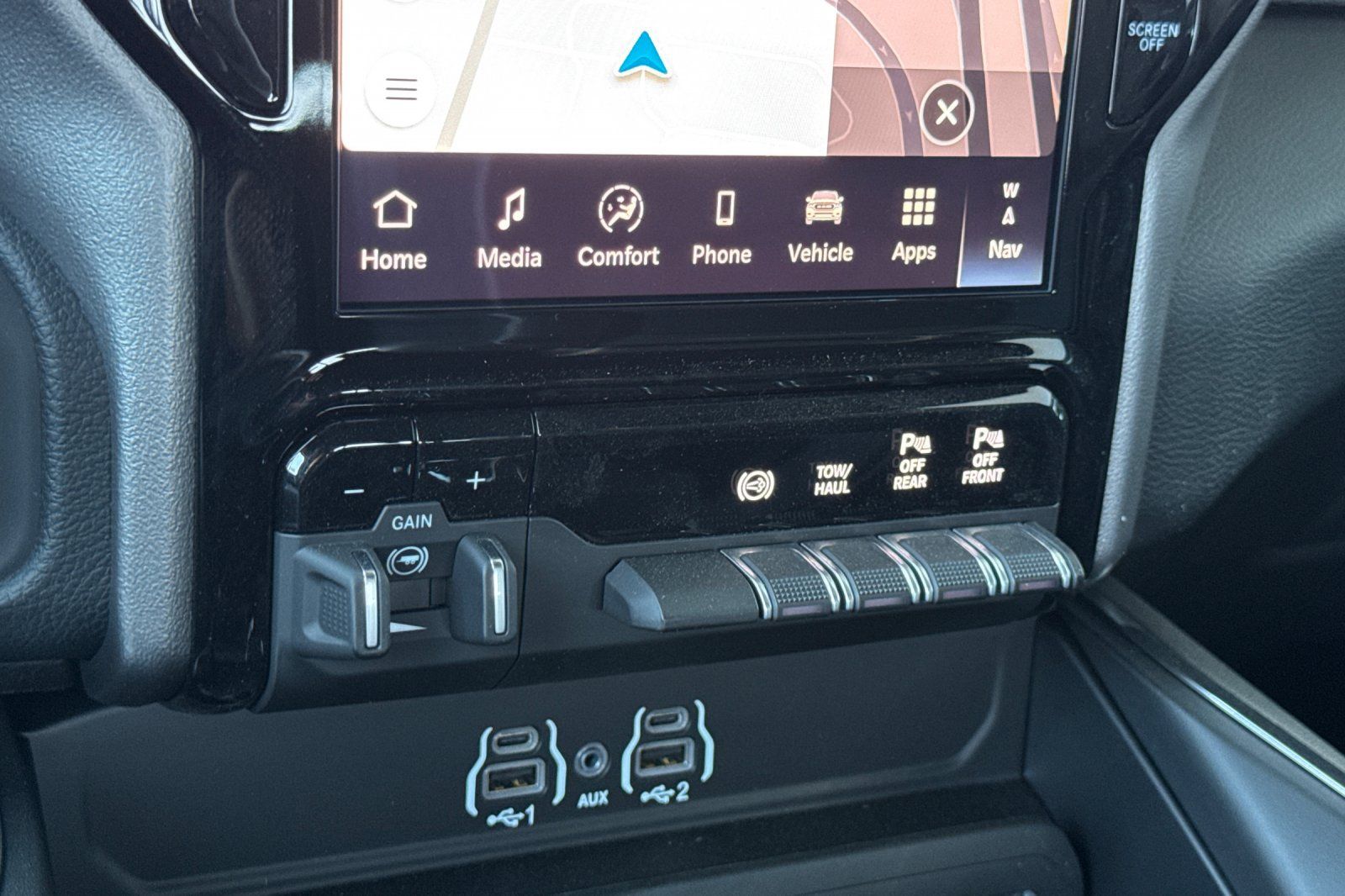New 2026 RAM 2500 Laramie w/ Night Edition AWD/4WD image 19