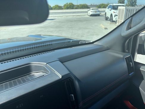 Used 2026 Nissan Frontier PRO-4X AWD/4WD image 30