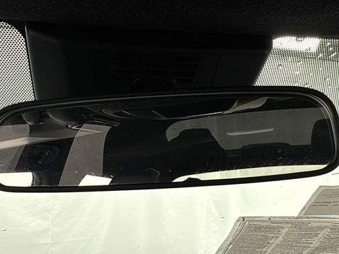 Used 2023 Toyota Corolla SE w/ Carpet Mat Package (TMS) image 29