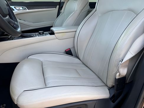 Used 2017 Genesis G80 5.0 Ultimate RWD image 17