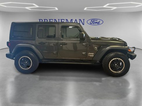Used 2019 Jeep Wrangler Unlimited Sport S AWD/4WD image 5