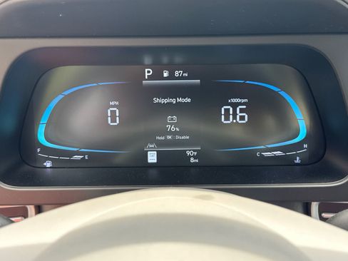 Certified 2025 Hyundai Elantra Sport image 26