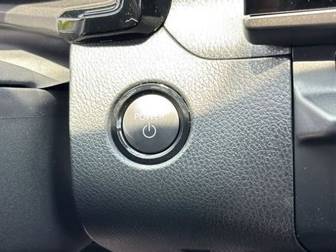 New 2026 Toyota Camry SE w/ Convenience Package FWD image 15