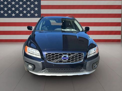 Used 2016 Volvo XC70 T5 Premier w/ Proximity Package image 11
