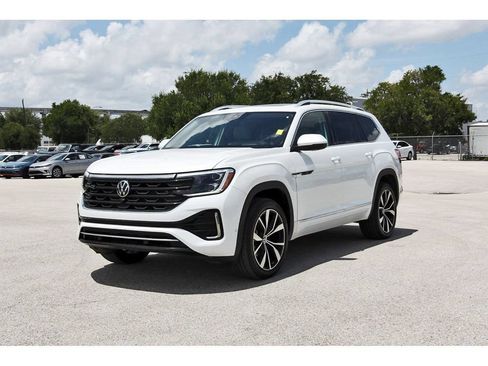Used 2024 Volkswagen Atlas SEL Premium R-Line AWD/4WD image 7