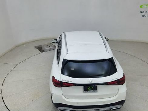 Used 2025 Mercedes-Benz GLC 300 4MATIC image 83