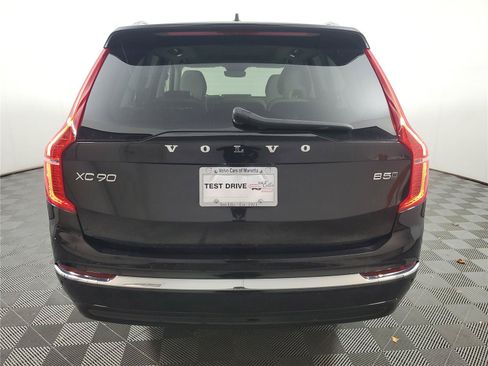 Certified 2025 Volvo XC90 B5 Plus w/ Protection Package AWD/4WD image 4