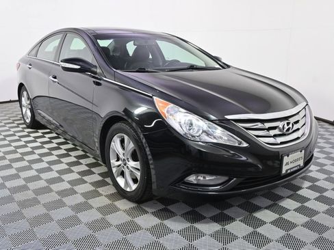 Used 2012 Hyundai Sonata Limited FWD image 9