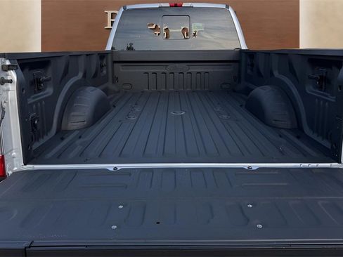 Used 2017 Ford F250 Platinum w/ Platinum Ultimate Package image 14