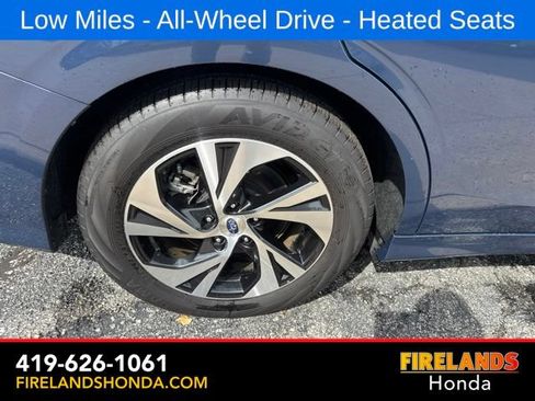 Used 2025 Subaru Legacy Premium AWD/4WD image 32