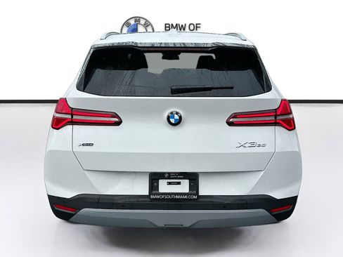 New 2026 BMW X3 xDrive30 w/ Premium Package image 5
