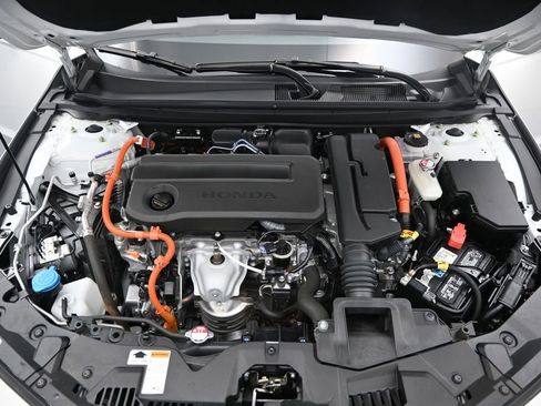 Used 2024 Honda Accord Sport image 18