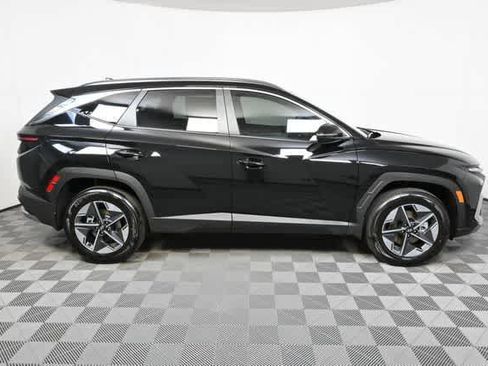 New 2026 Hyundai Tucson SEL image 13