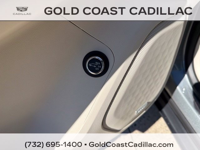 Used 2023 GMC Acadia Denali w/ Denali Technology Package AWD/4WD image 19