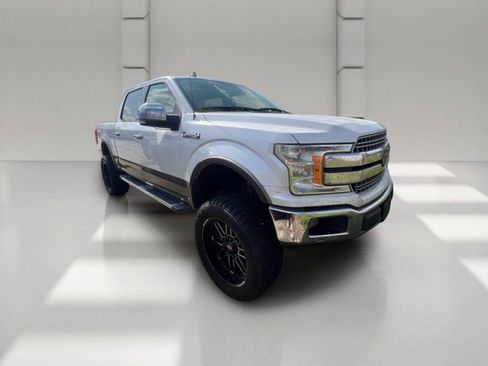 Used 2018 Ford F150 Lariat RWD image 2