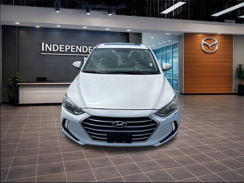 Used 2018 Hyundai Elantra Value Edition FWD image 8