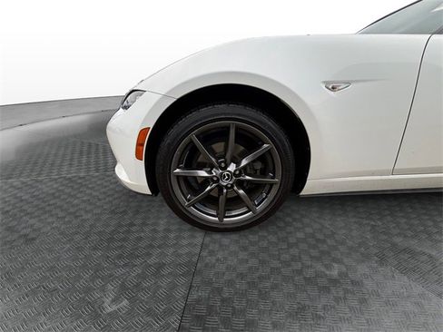 Used 2019 MAZDA MX-5 Miata Grand Touring image 13