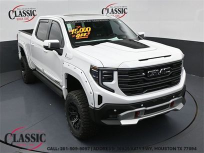 New 2025 GMC Sierra 1500 AT4 w/ Technology Package