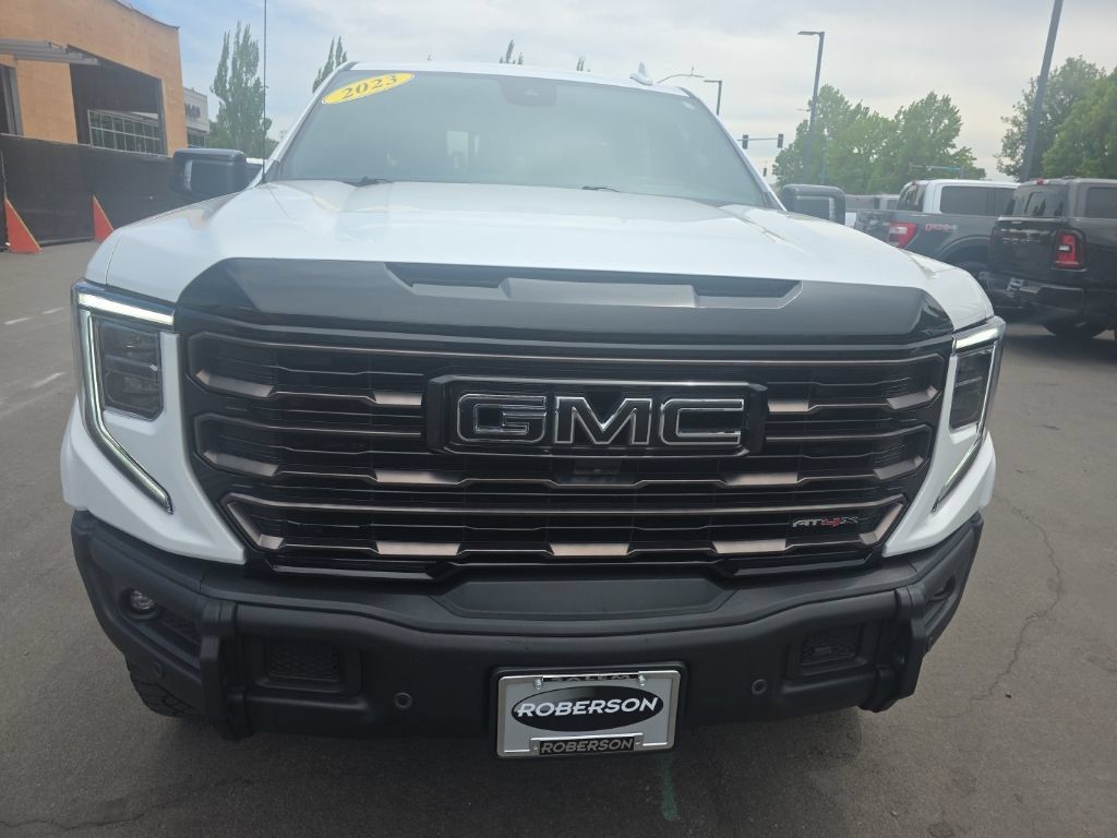 Used 2023 GMC Sierra 1500 AT4X AWD/4WD image 8