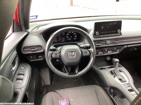 Used 2023 Honda HR-V Sport image 12