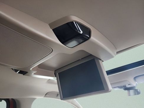 Used 2024 Honda Odyssey Touring image 8