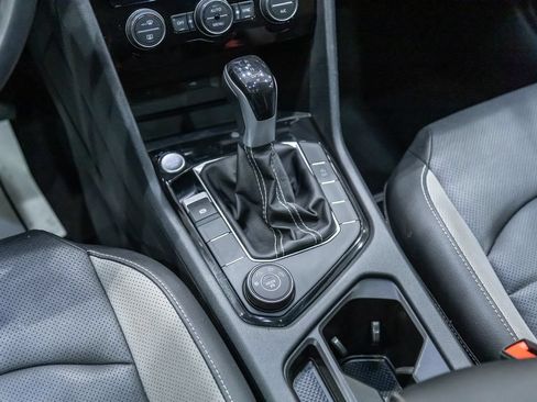 Certified 2023 Volkswagen Taos SEL AWD/4WD image 19