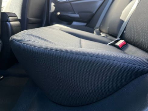 Used 2014 Honda Civic LX image 38