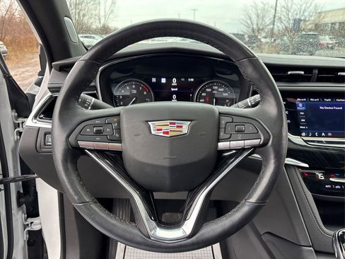 Used 2021 Cadillac XT6 Premium Luxury image 22