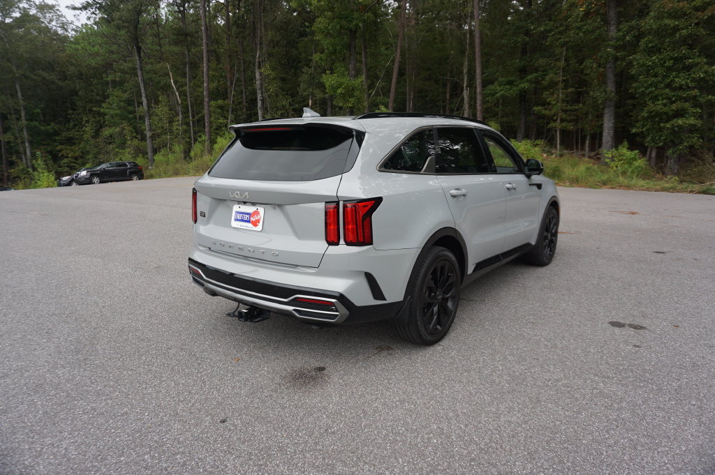 Used 2022 Kia Sorento SX FWD image 25