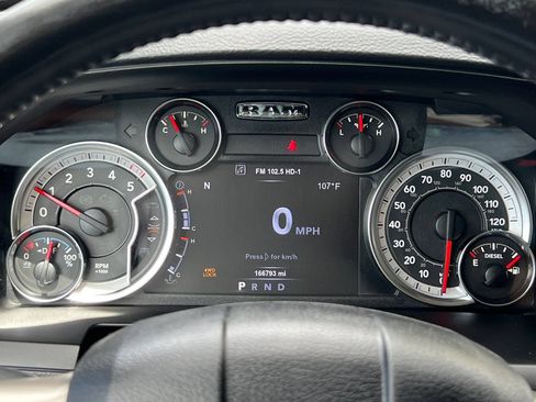 Used 2018 RAM 1500 Laramie AWD/4WD image 22