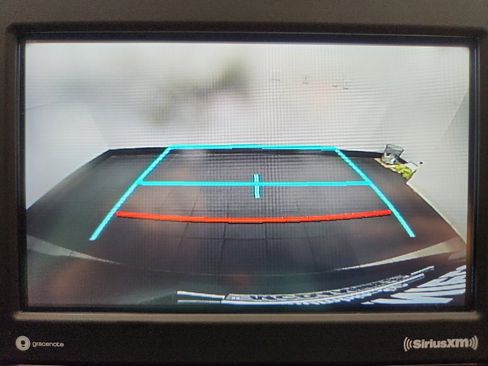 Used 2022 Toyota RAV4 XLE image 21