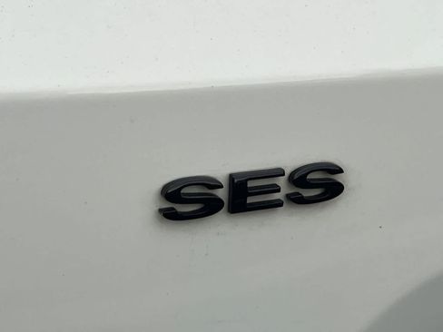 Used 2021 Ford EcoSport SES image 28