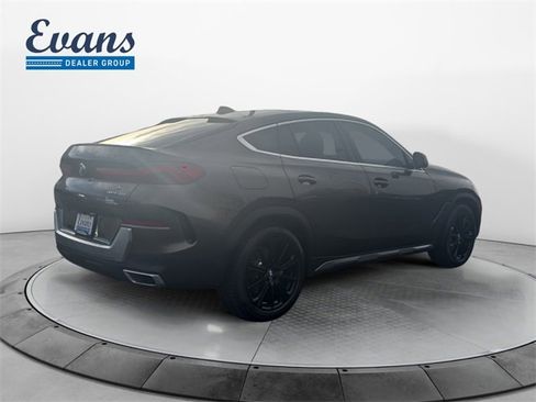 Certified 2022 BMW X6 xDrive40i w/ Premium Package image 5
